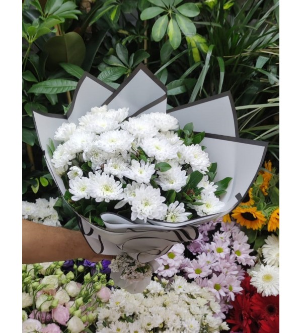 Beyaz Papatyalar Çiçek Buketi